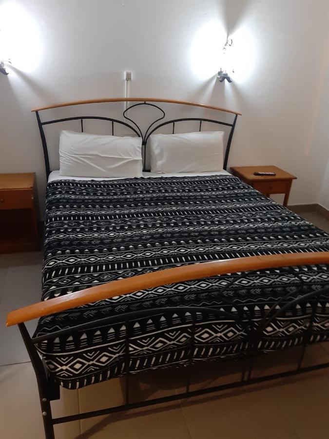 Residencial Miradoiro Guest House Портіман Екстер'єр фото