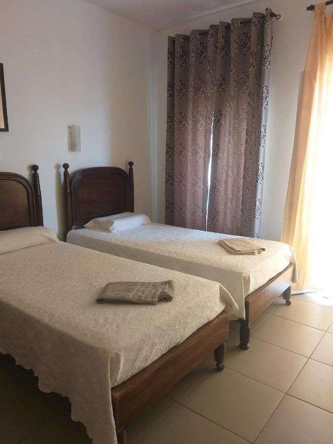 Residencial Miradoiro Guest House Портіман Екстер'єр фото